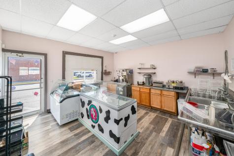 207 W Si Johnson Street Sheridan IL 60551