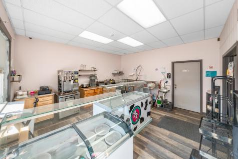 207 W Si Johnson Street Sheridan IL 60551