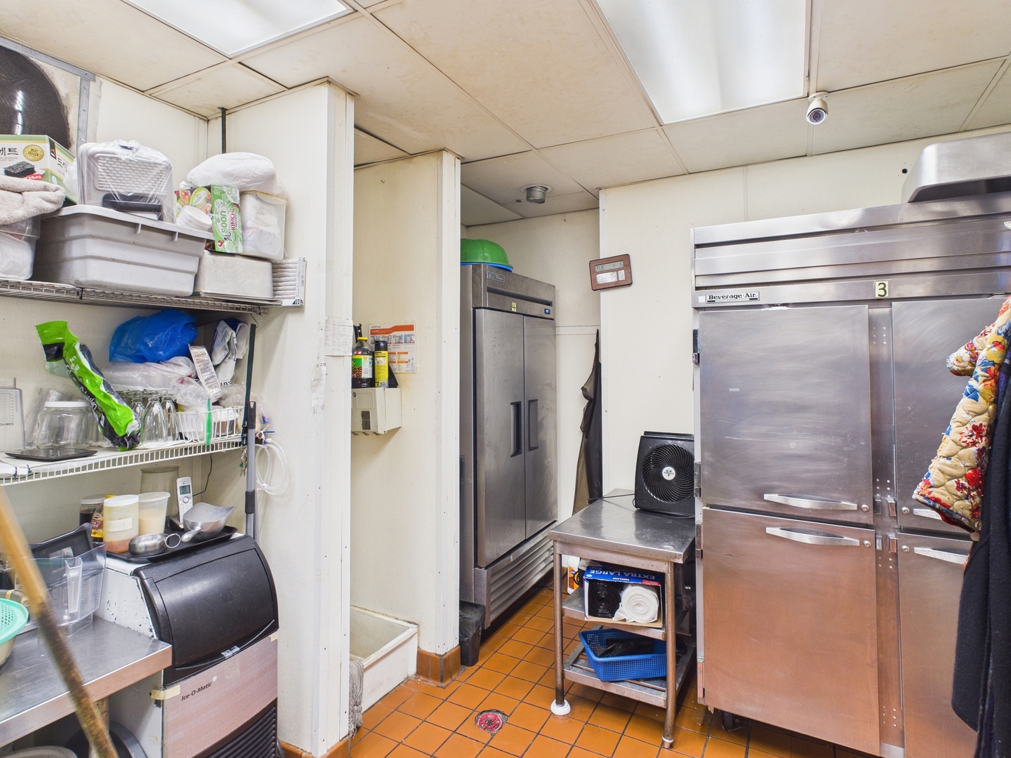4203 West Lawrence Avenue Chicago IL 60630