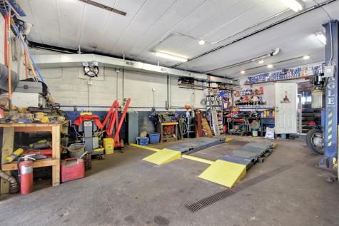 635 Burnham Avenue Calumet City IL 60409