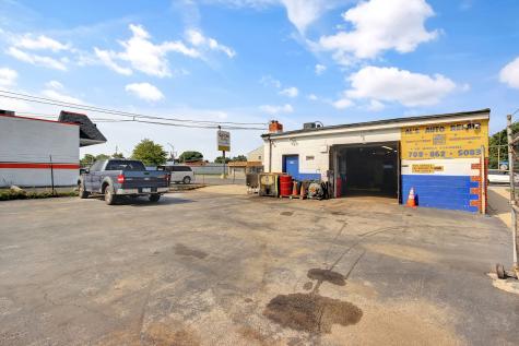635 Burnham Avenue Calumet City IL 60409