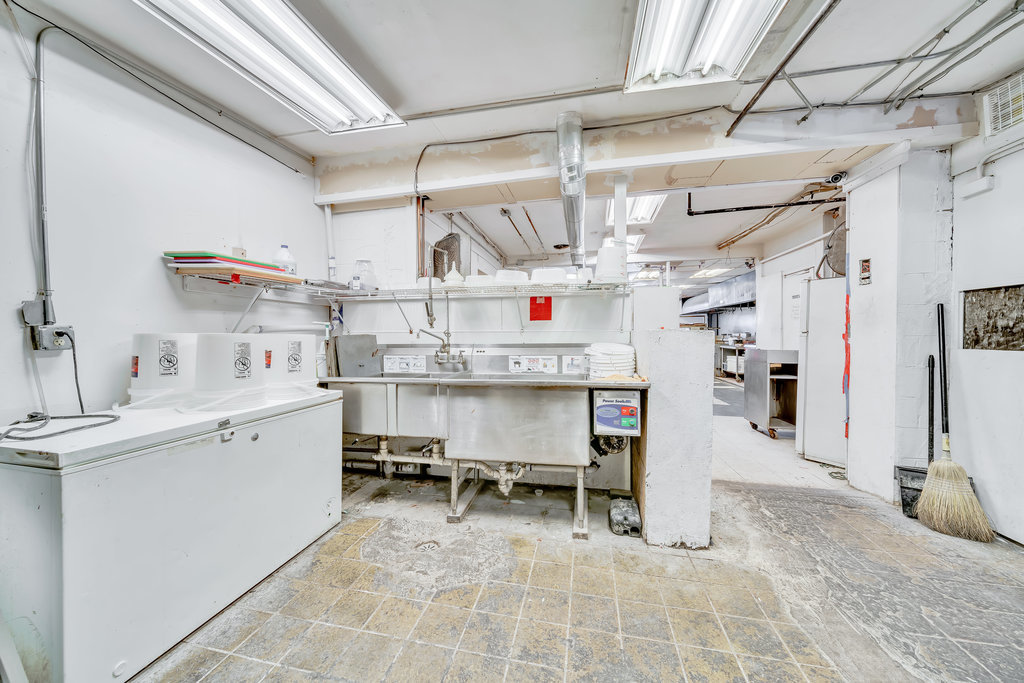 1733 West 87th Street Chicago IL 60620