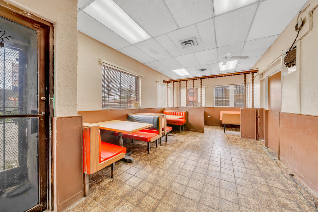 1733 West 87th Street Chicago IL 60620