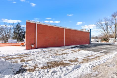 502 South Schuyler Street Lena IL 61048