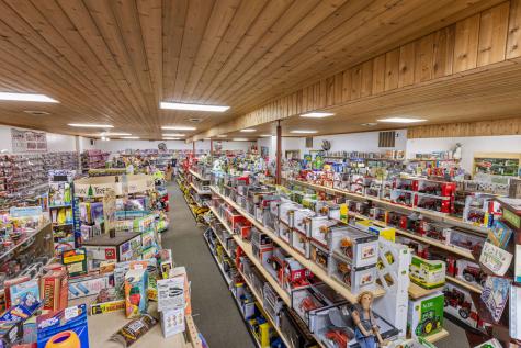 502 South Schuyler Street Lena IL 61048
