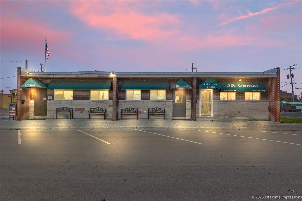 1361 Benton Street Crete IL 60417