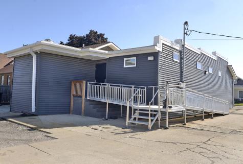 221 20TH Avenue Ottawa IL 61350