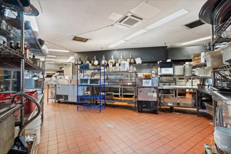 320 North 2nd Street N St. Charles IL 60174