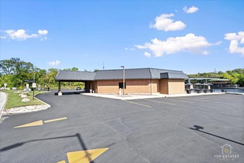 320 North 2nd Street N St. Charles IL 60174