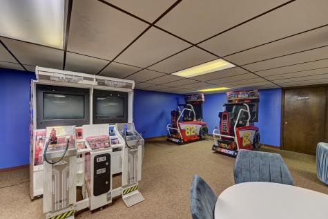 643 South Dixie Highway Beecher IL 60401