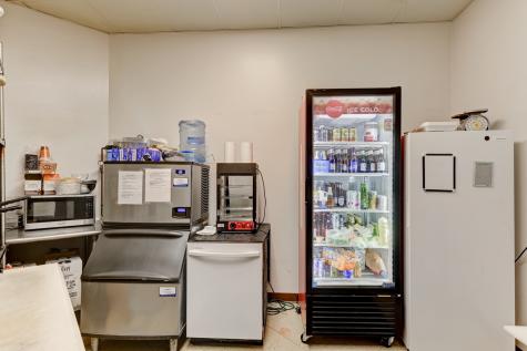 643 South Dixie Highway Beecher IL 60401