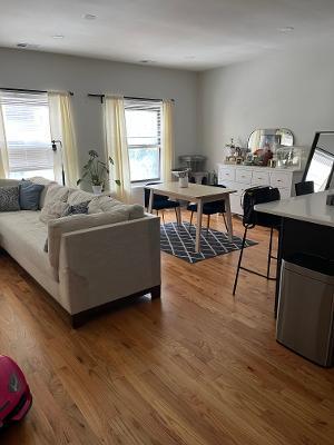 4022 North Milwaukee Avenue Chicago IL 60641