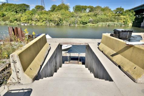 5700 West 41st Street Forest View IL 60402