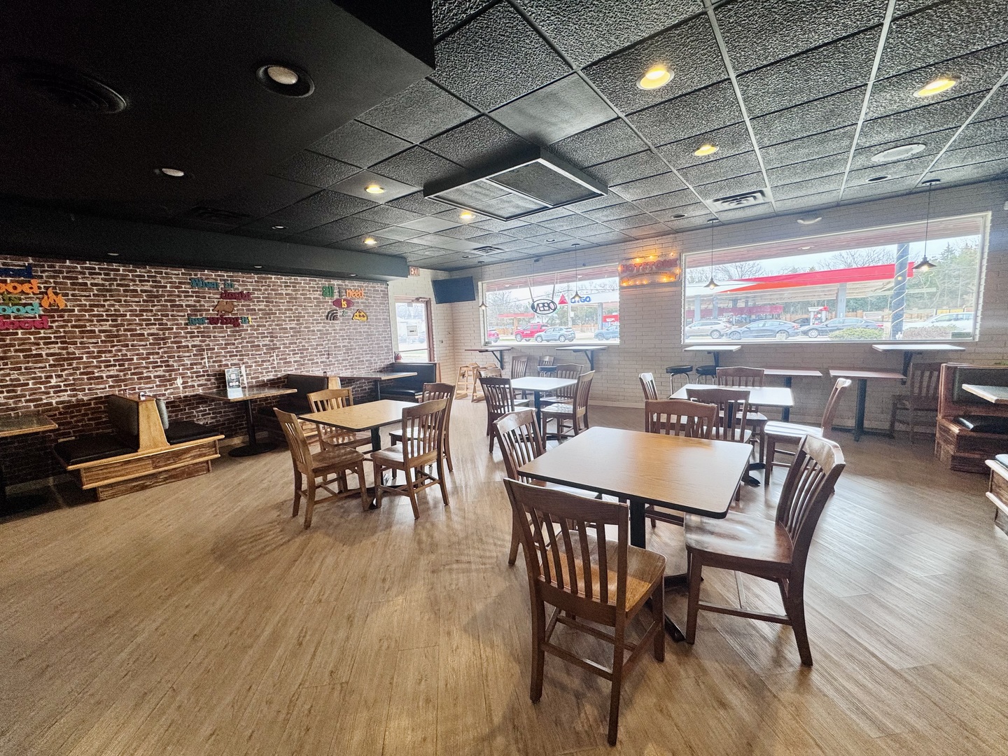 908 East Roosevelt Road Lombard IL 60148