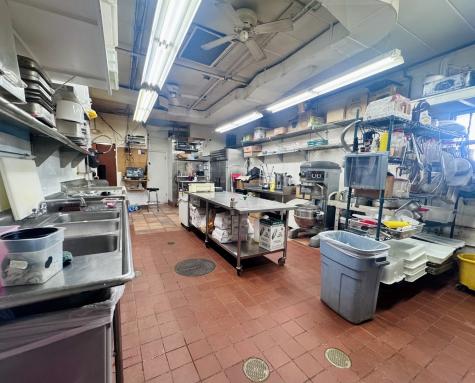 908 East Roosevelt Road Lombard IL 60148
