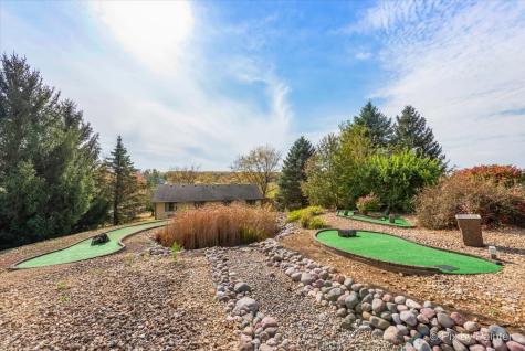 21-78 Lake Carroll Boulevard Lanark IL 61046
