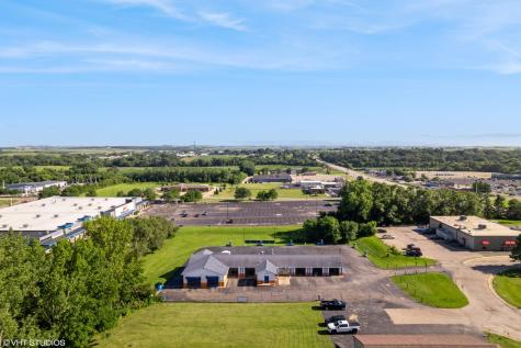 731 Midwest Court Freeport IL 61032