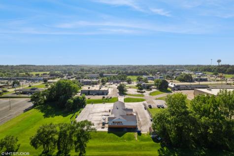 731 Midwest Court Freeport IL 61032