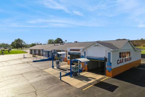 731 Midwest Court Freeport IL 61032