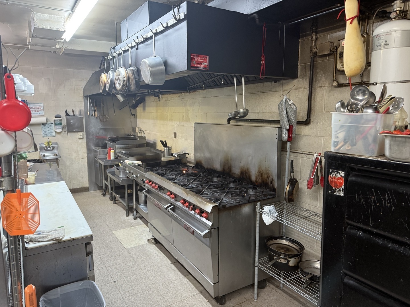 6706 West Belmont Avenue Chicago IL 60634