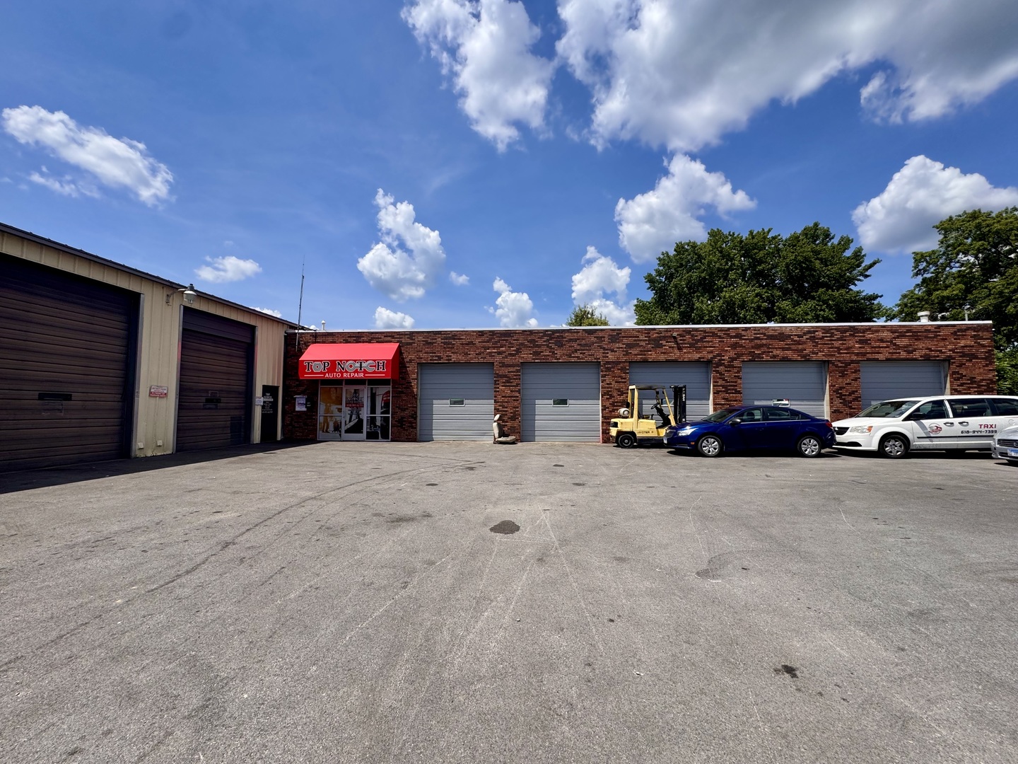1202 West Dufour Street Marion IL 62959