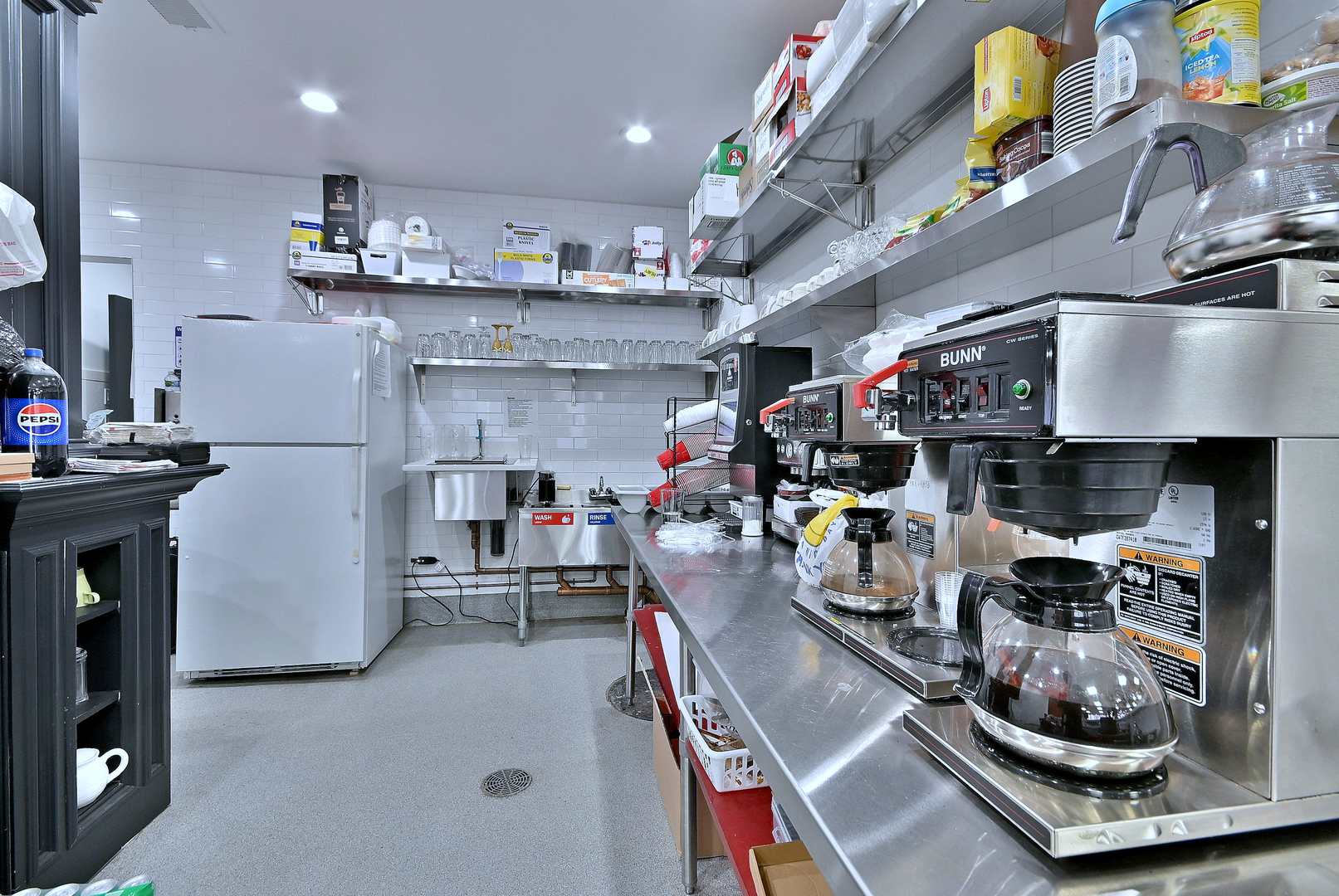 5319 West Belmont Avenue Chicago IL 60641