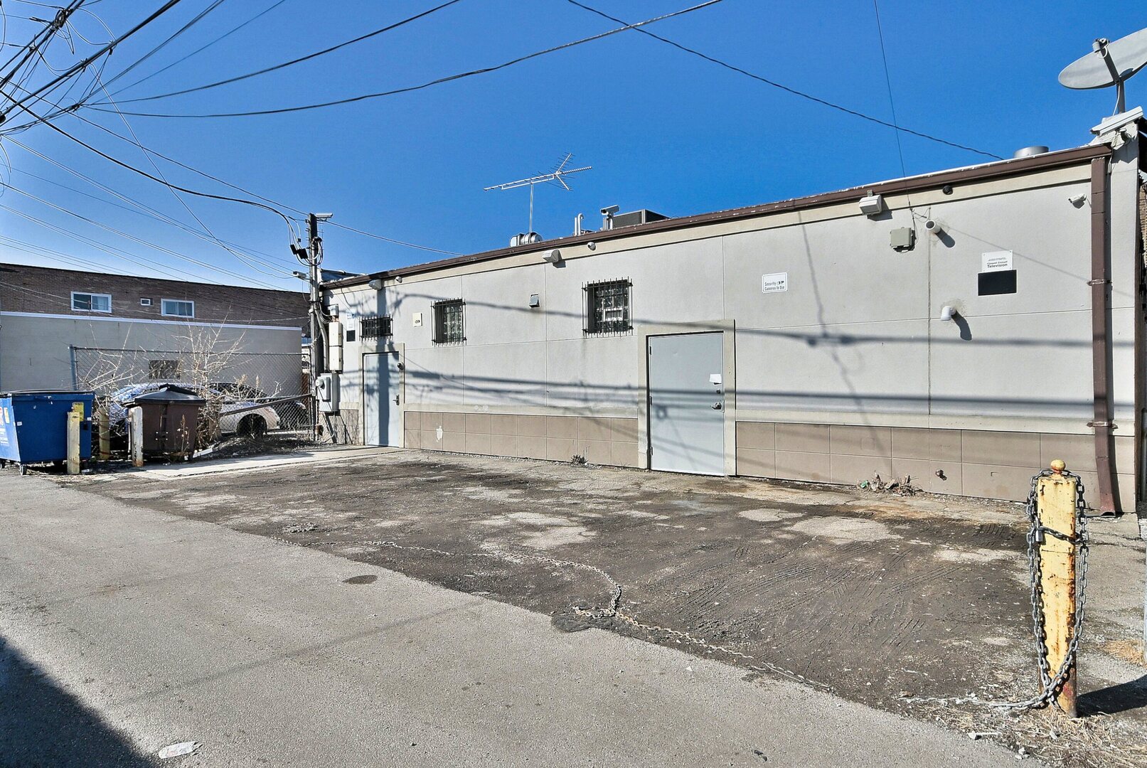 5319 West Belmont Avenue Chicago IL 60641