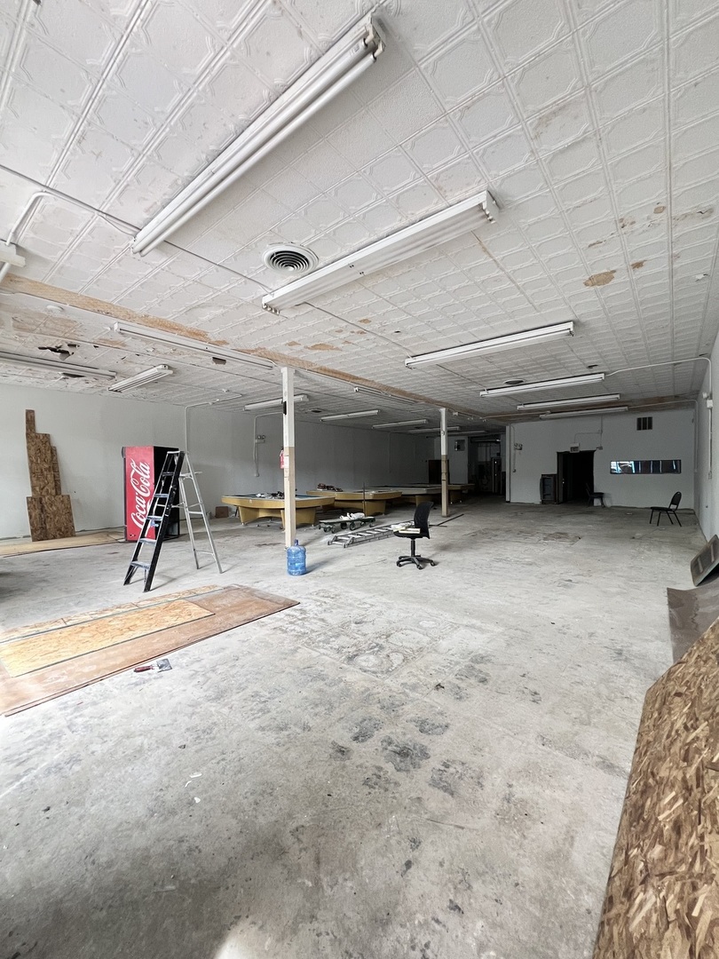 8229 South Cottage Grove Avenue Chicago IL 60619