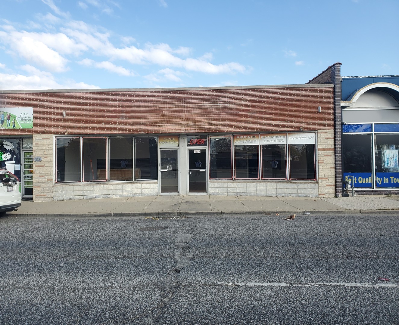 8337 South Pulaski Road Chicago IL 60652