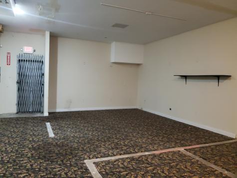 8337 South Pulaski Road Chicago IL 60652