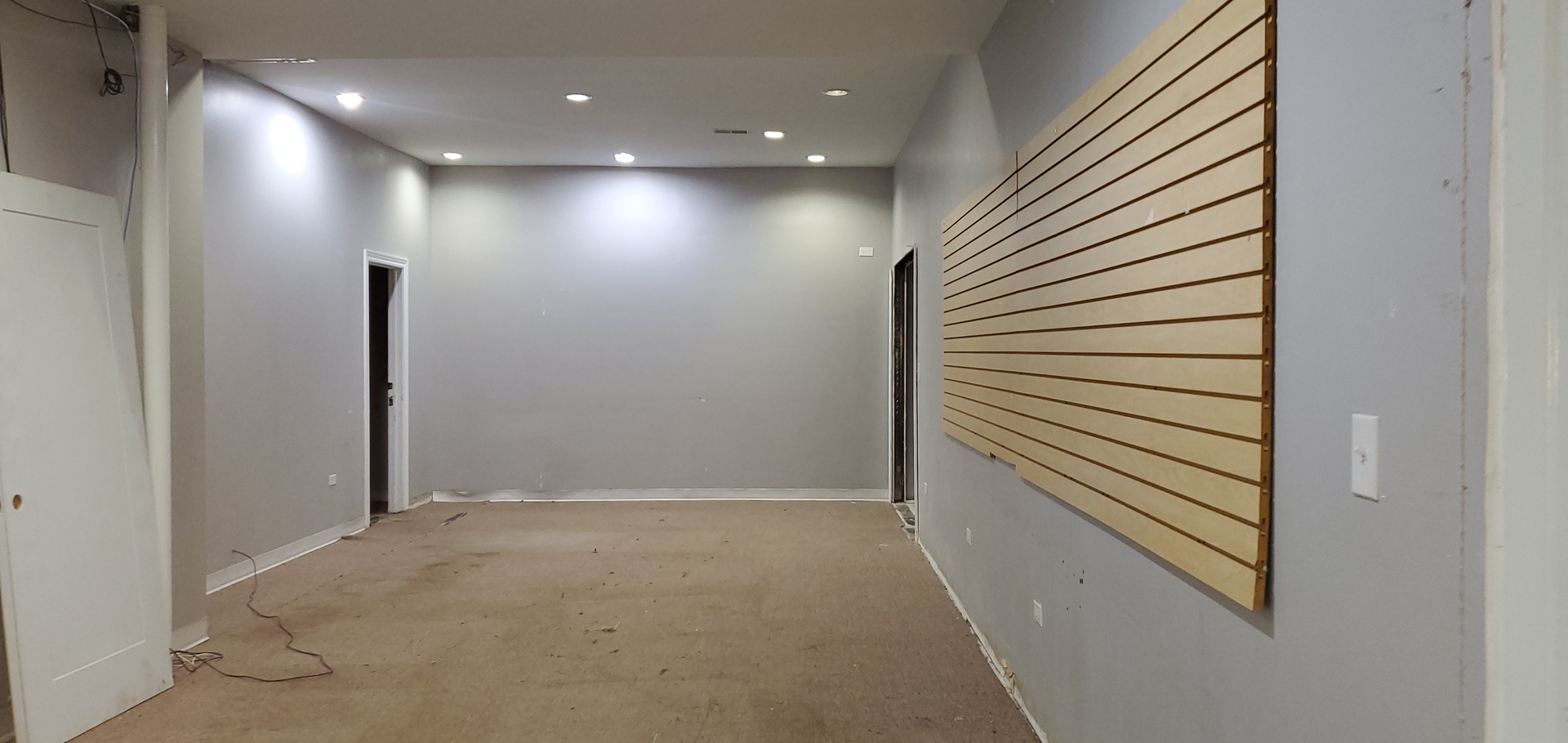 8337 South Pulaski Road Chicago IL 60652