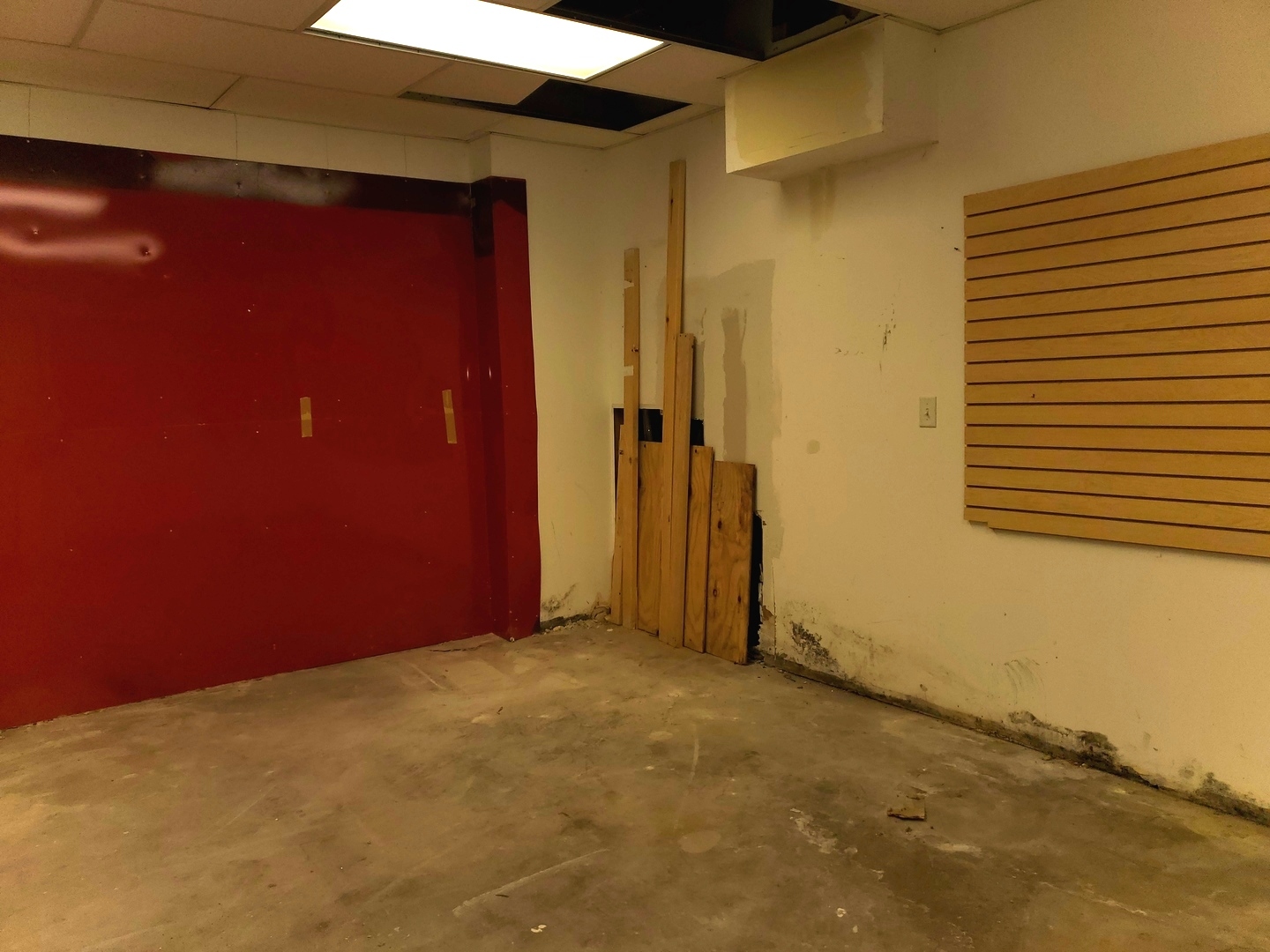 8337 South Pulaski Road Chicago IL 60652