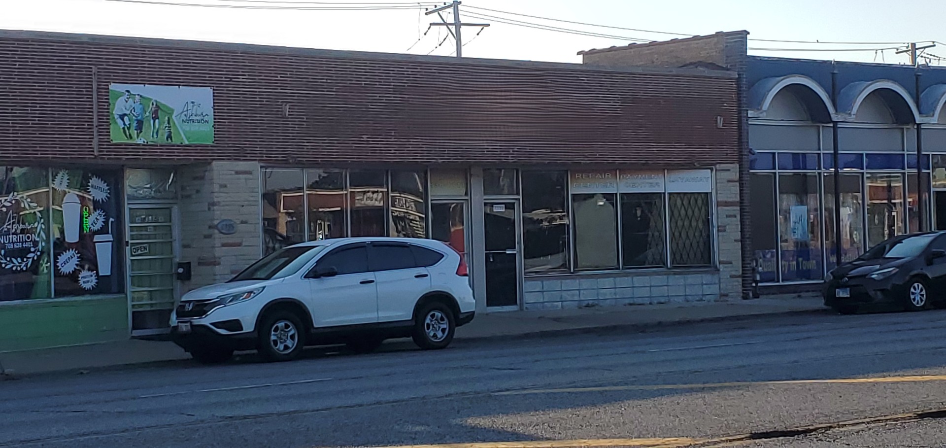 8337 South Pulaski Road Chicago IL 60652