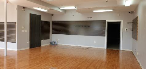 8337 South Pulaski Road Chicago IL 60652