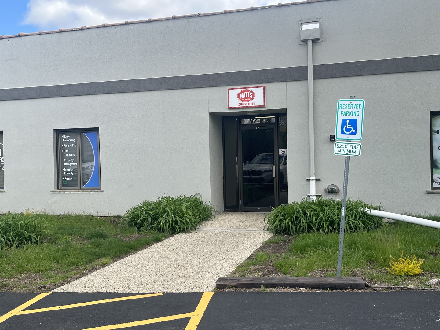 482 North Milwaukee Avenue Wheeling IL 60090