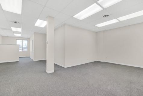 999 North Main Street N Glen Ellyn IL 60137