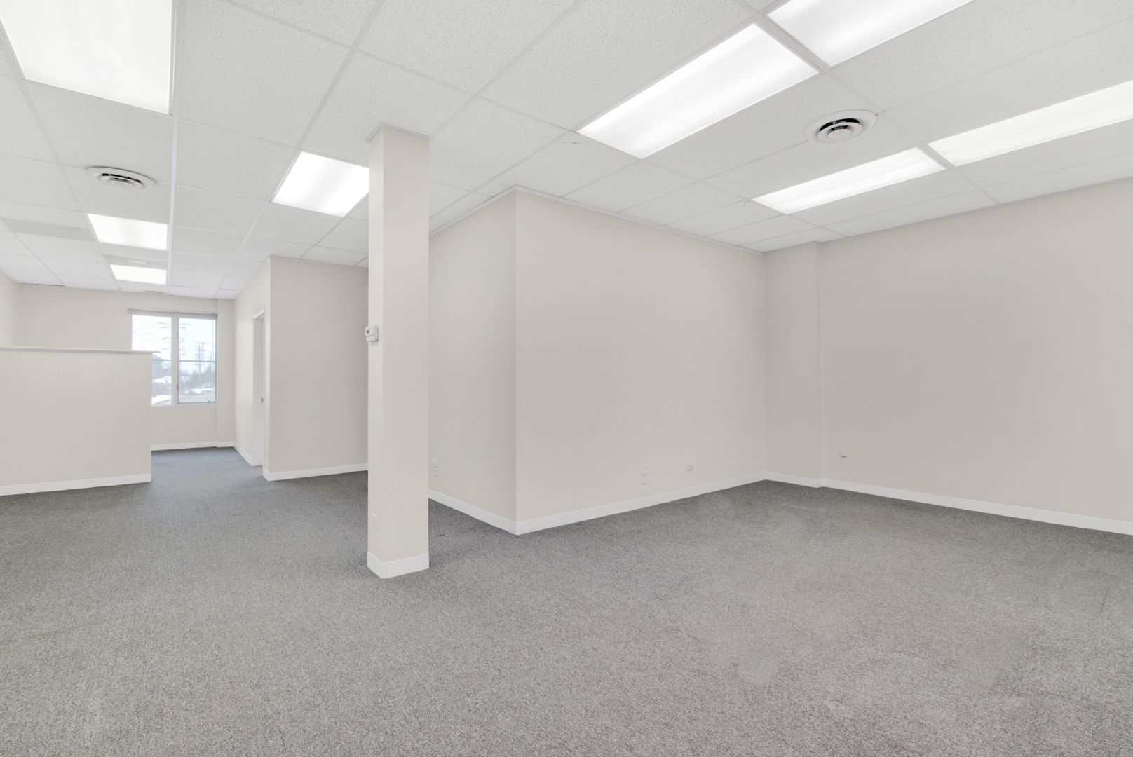 999 North Main Street N Glen Ellyn IL 60137