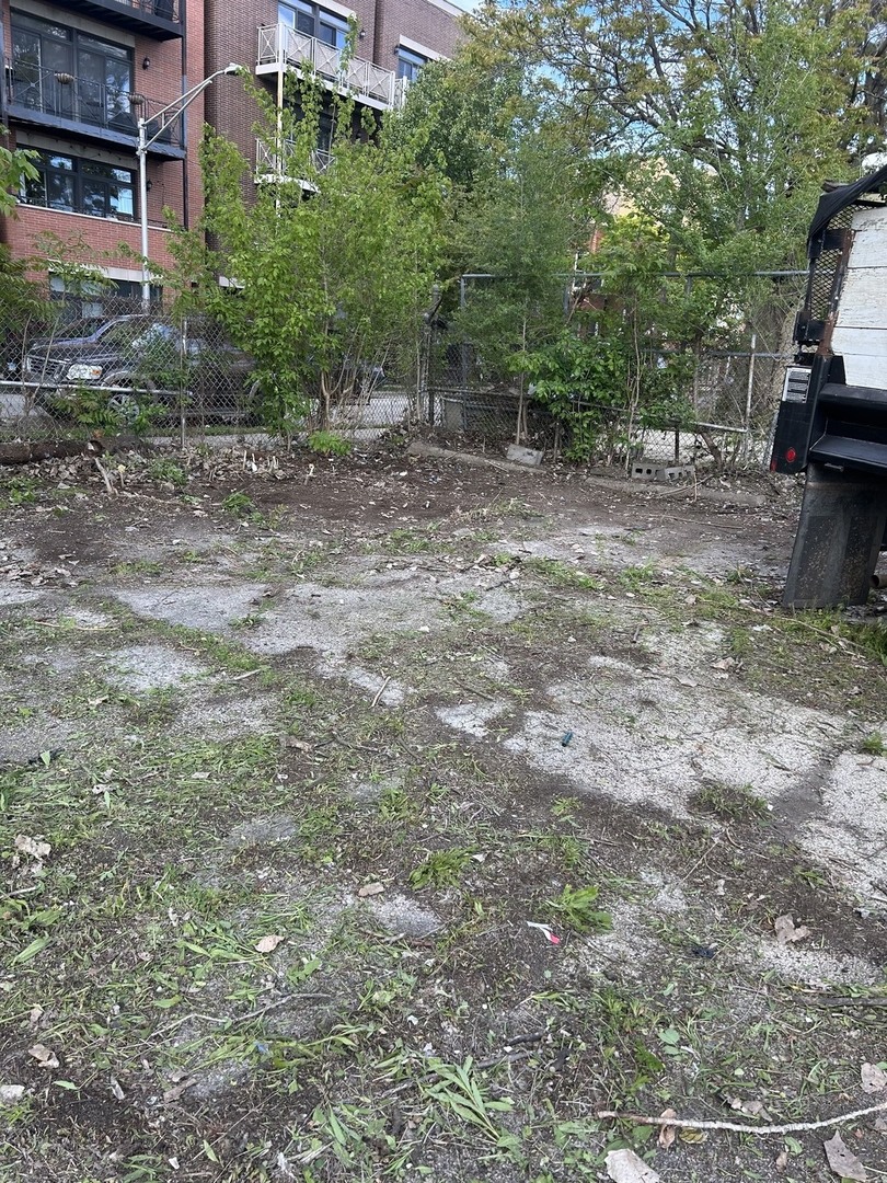 3128 West Grand Avenue Chicago IL 60622
