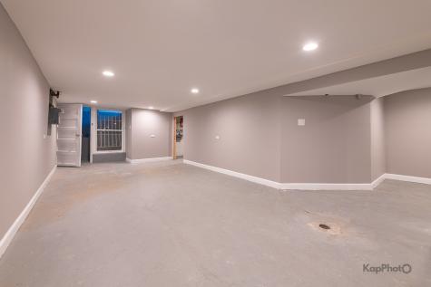5959 North Elston Avenue Chicago IL 60646