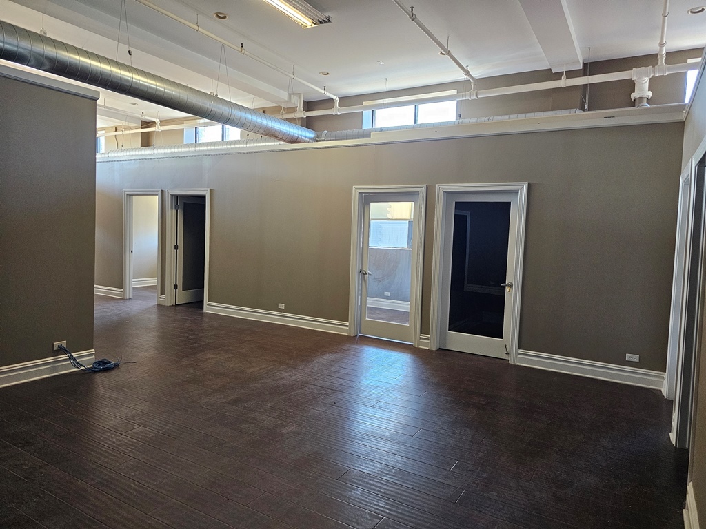 2411 North Clybourn Avenue Chicago IL 60614