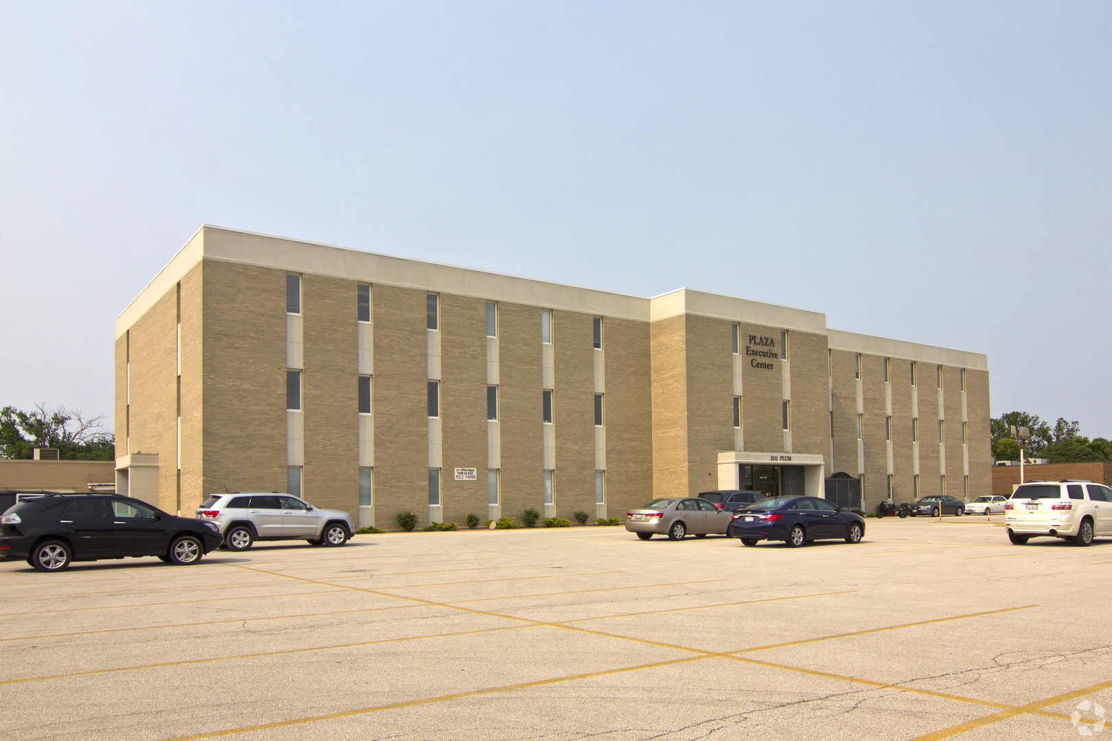 2111 Plum Street Aurora IL 60506
