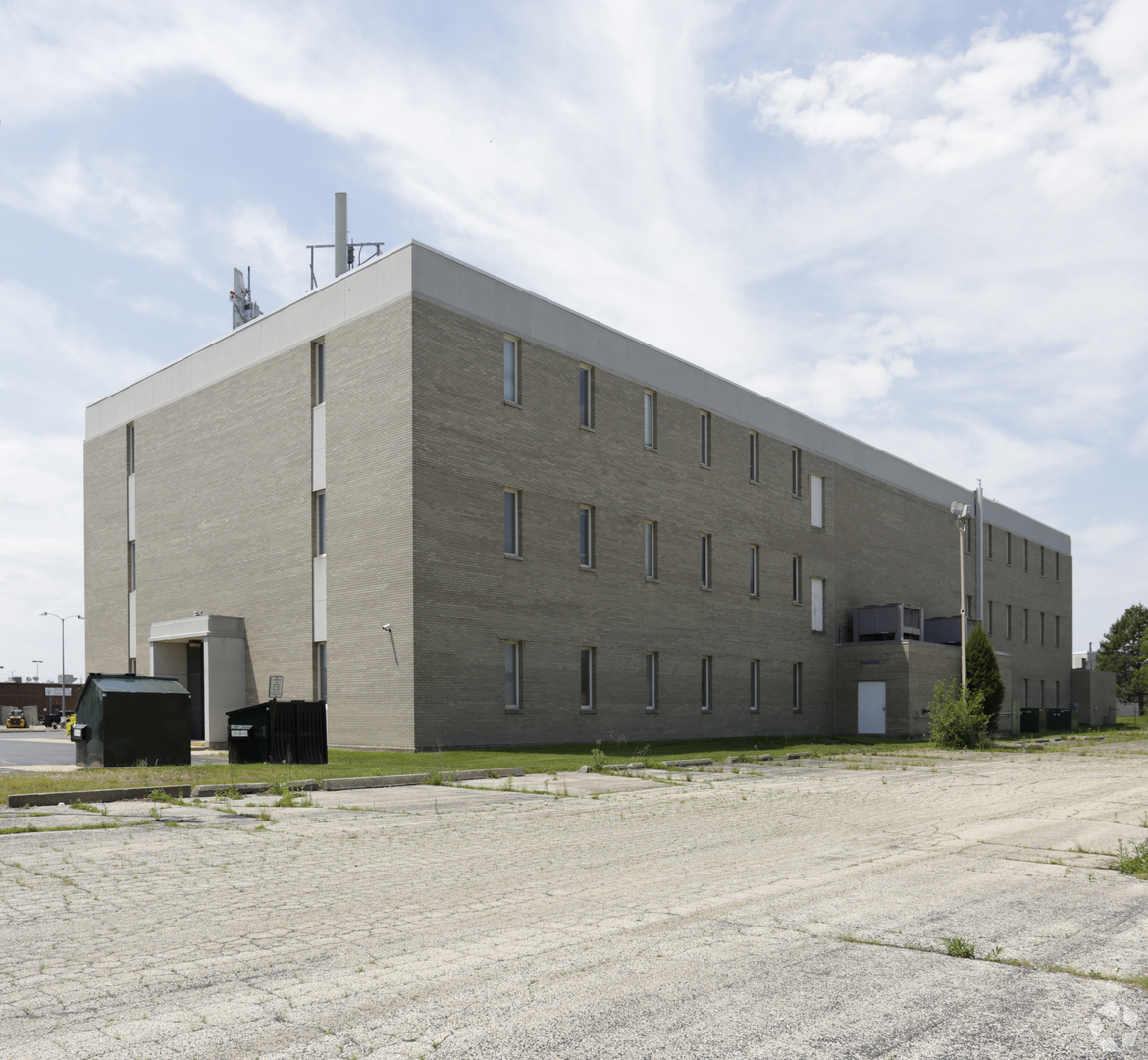 2111 Plum Street Aurora IL 60506