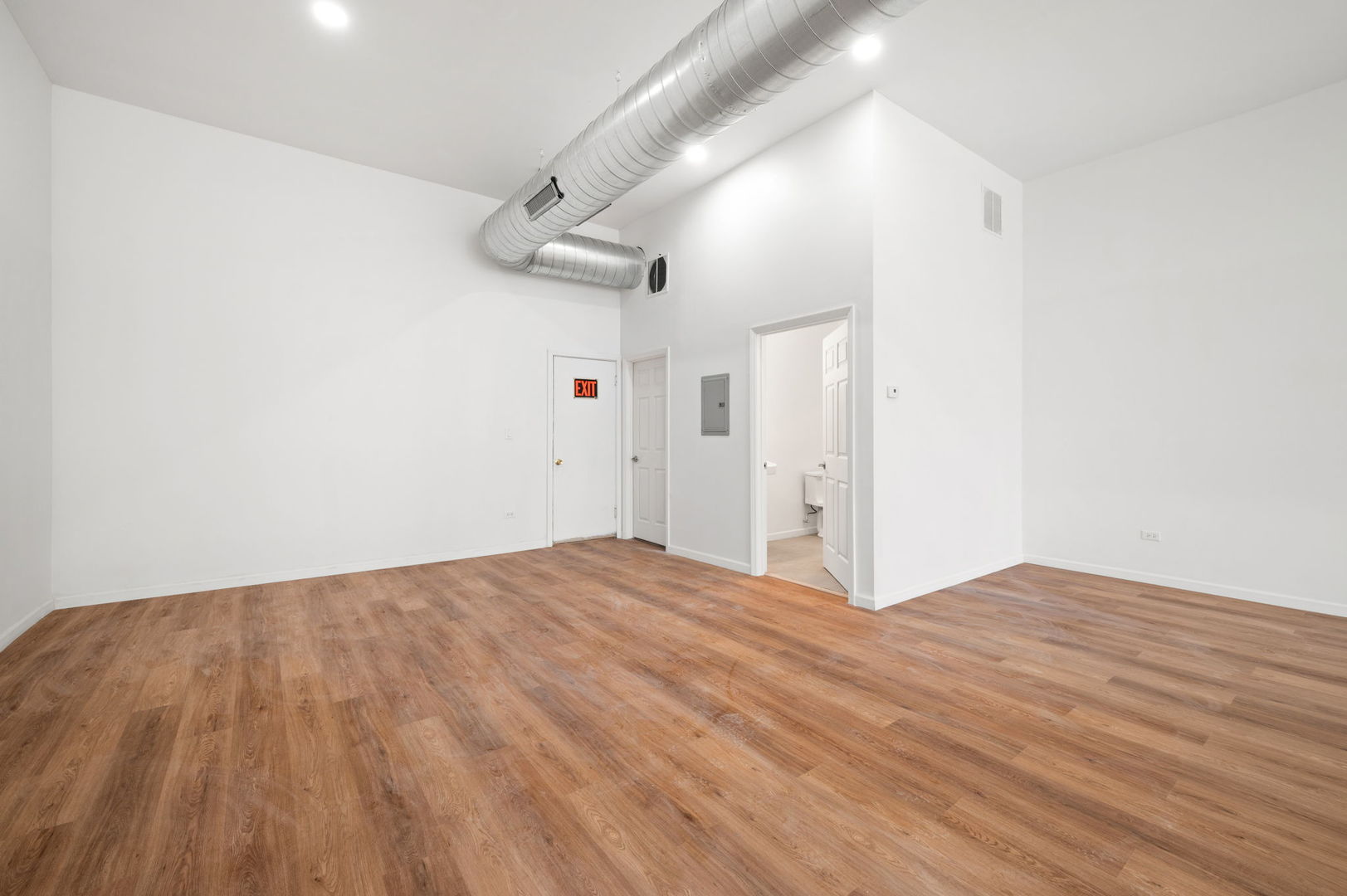1823 West Chicago Avenue Chicago IL 60622