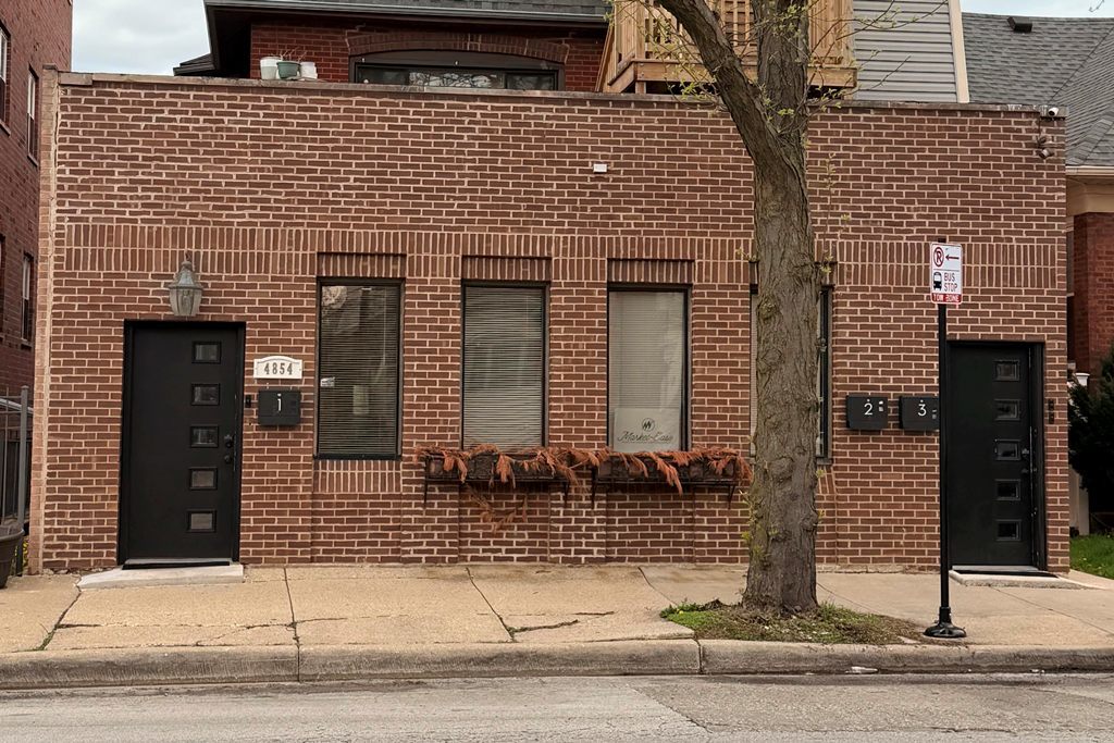 4854 West Addison Street Chicago IL 60641