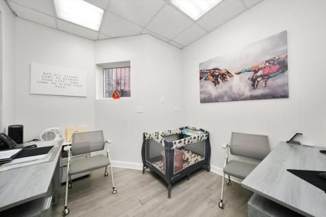 4854 West Addison Street Chicago IL 60641