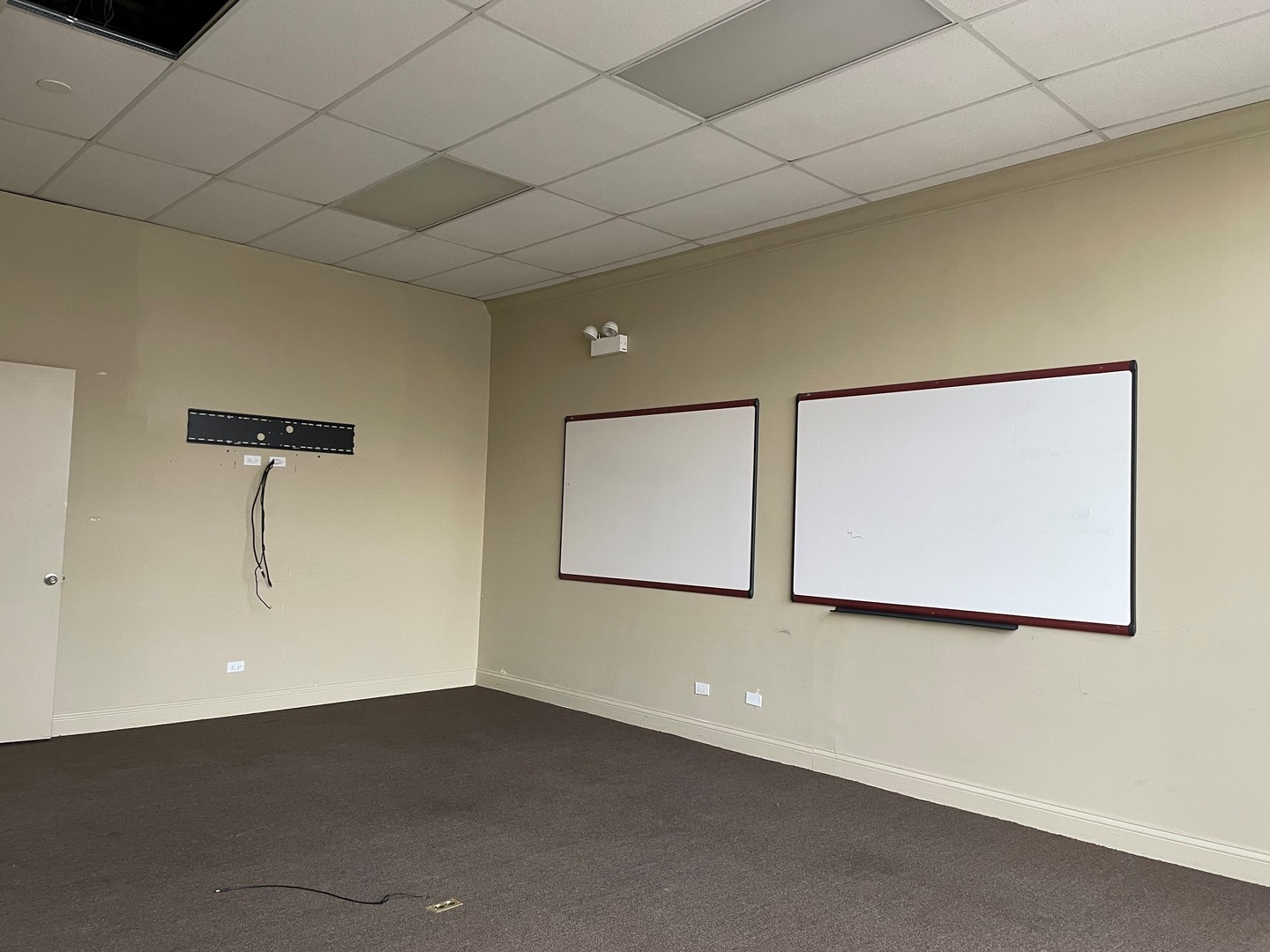 2401 West North Avenue Chicago IL 60647