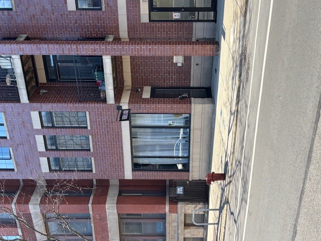 2936 North Lincoln Avenue Chicago IL 60657