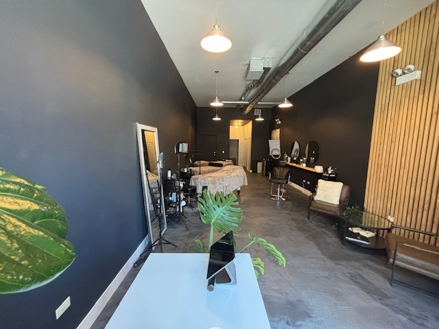 2936 North Lincoln Avenue Chicago IL 60657