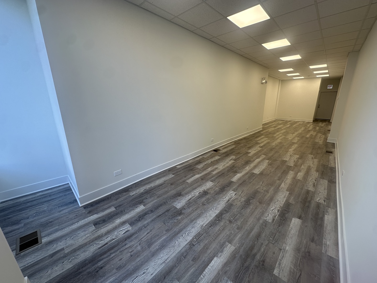 4204 North Milwaukee Avenue Chicago IL 60641