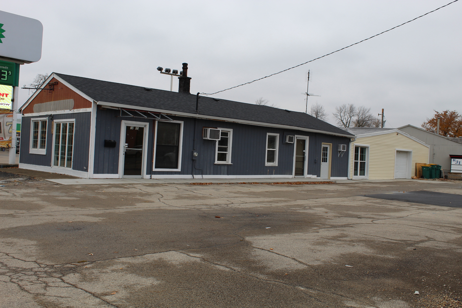1405 Plainfield Road Joliet IL 60435